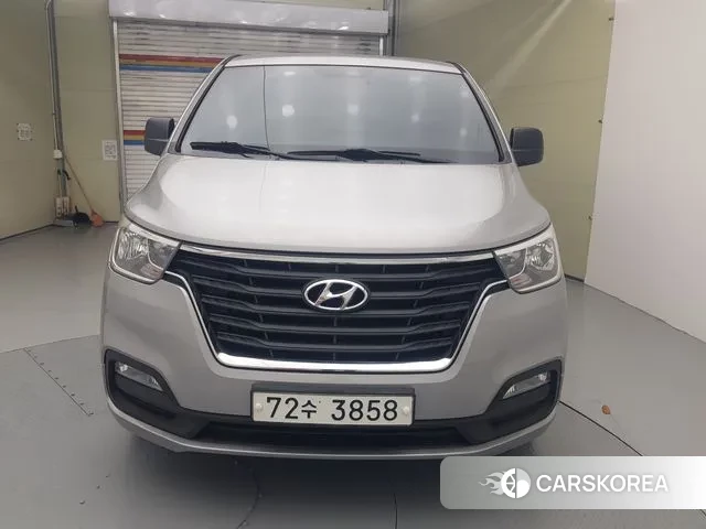 Hyundai The New Grand Starex id 3573869 из Кореи 10