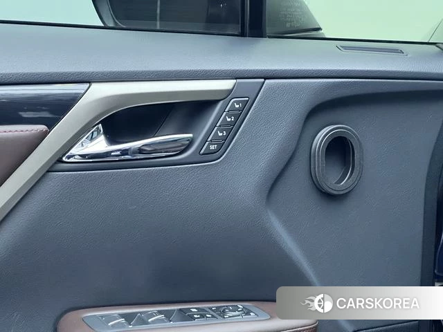Lexus RX id 4207301 из Китая 23