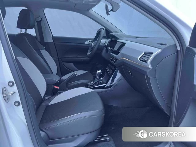 Volkswagen Exploring the shadow id 4256548 из Китая 17