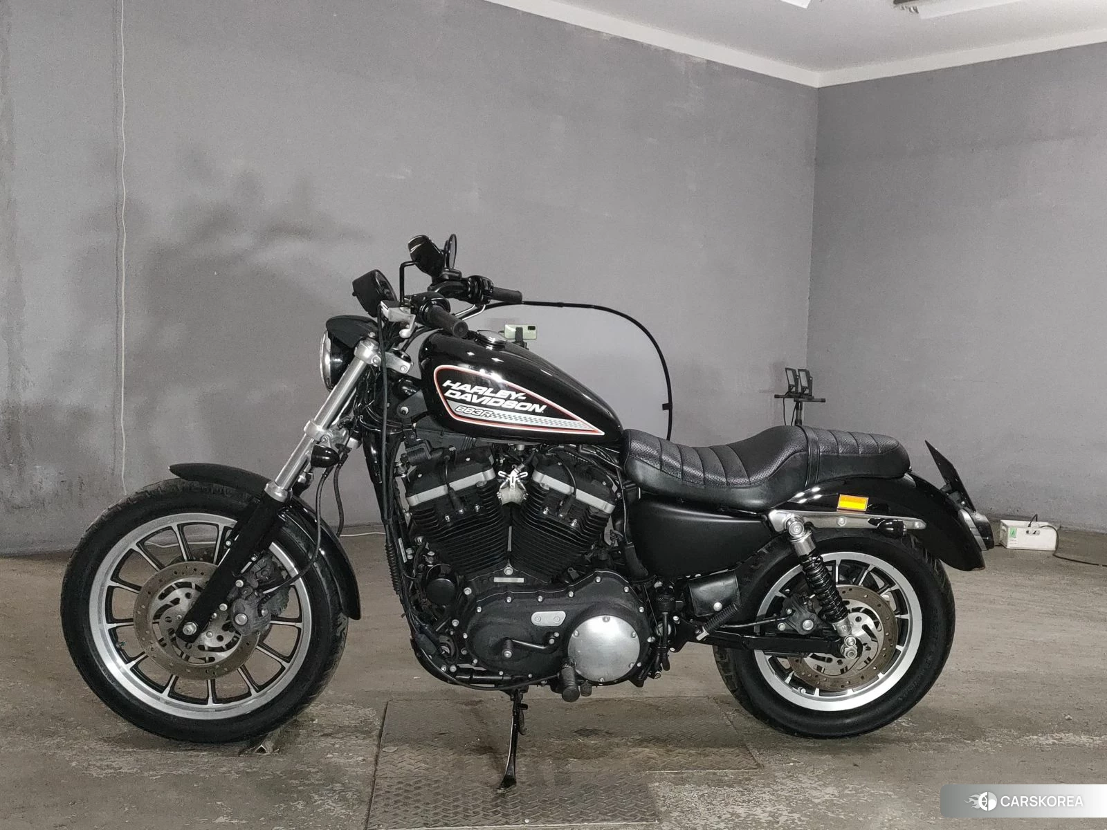 Проданный Harley-Davidson Sportster XL883R 2010 из Японии