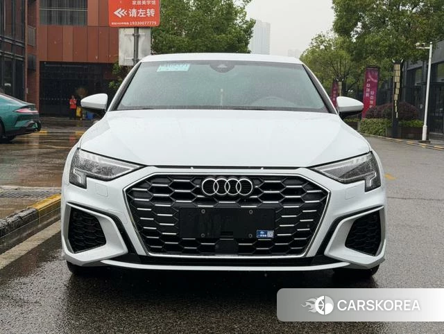 Audi A3 2021 Белый из Китая, фото 3