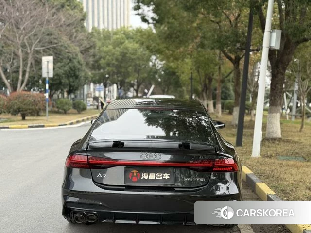Audi A7 2021 Темно-серый из Китая, фото 3