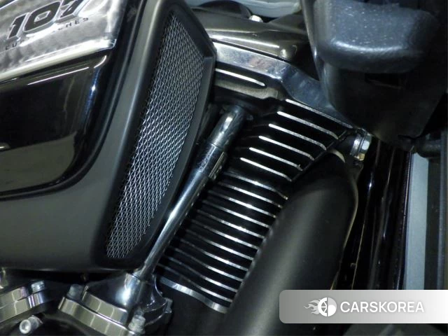 Engine photo