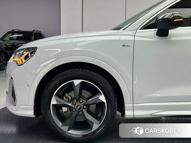 Audi Q3 id 4348400 из Китая 17