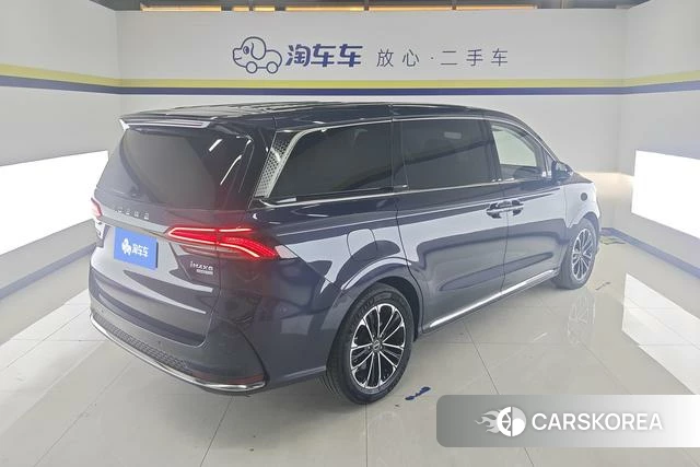 Roewe iMAX8 id 3823423 из Китая 10
