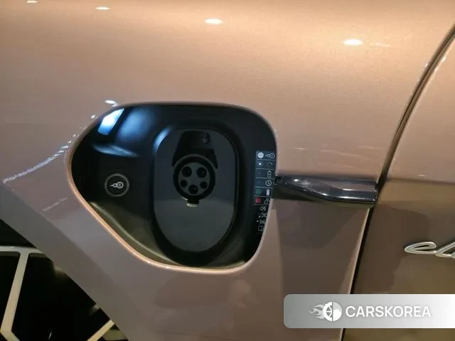 Porsche Taycan id 3591580 из Кореи 13