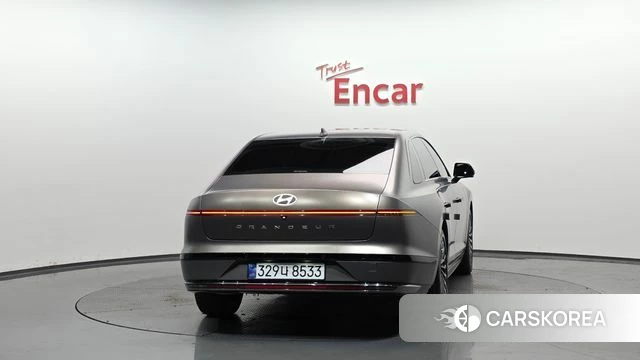 Hyundai Grandeur (GN7) id 4279814 из Кореи 23