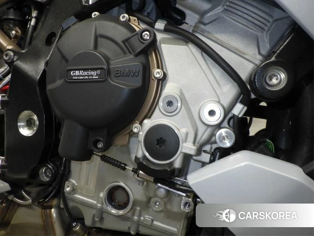 Engine photo