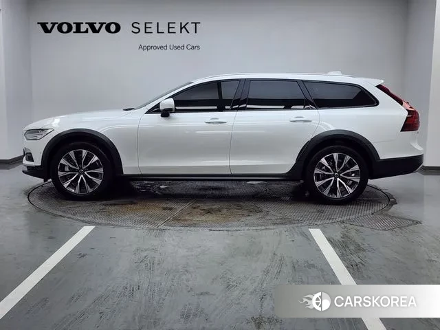 Volvo V90 Cross-Country id 3021652 из Кореи 13