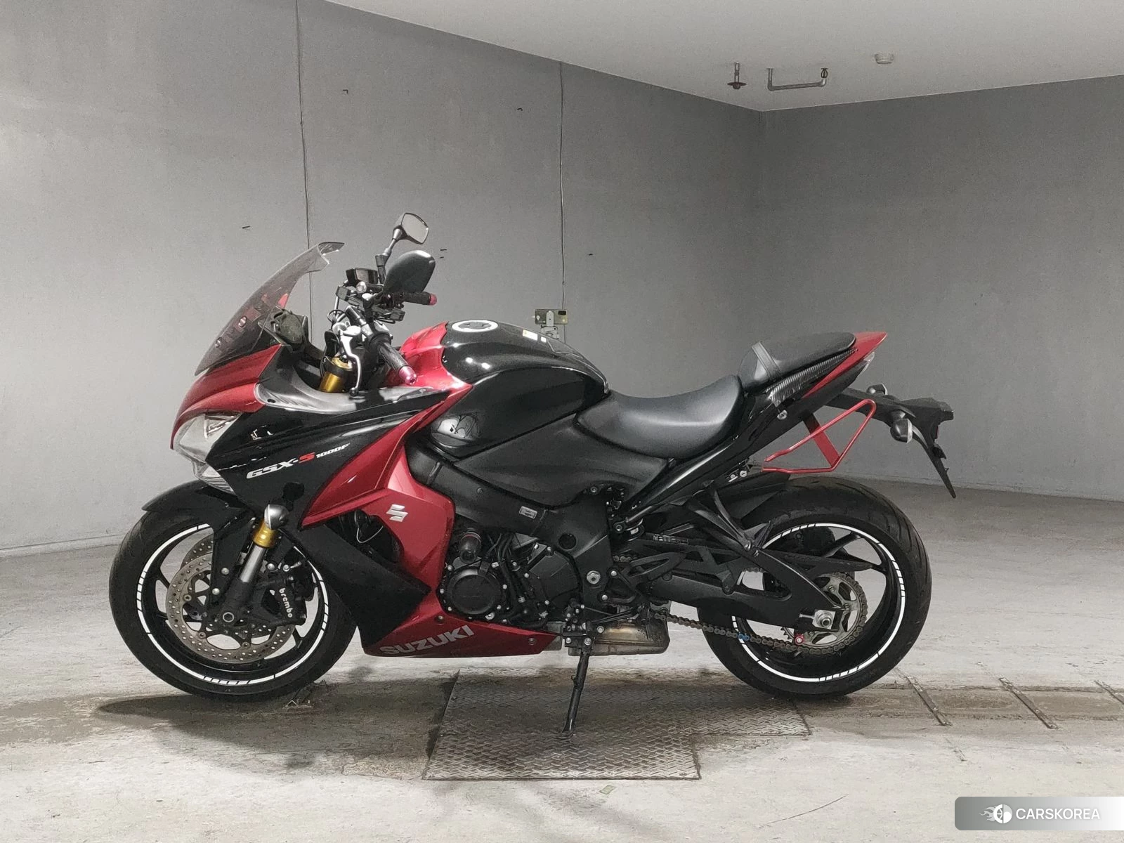 Проданный Suzuki GSX-S1000F id 4192902 из Японии, фото 3