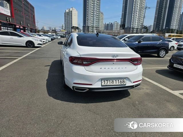 Hyundai Grandeur IG id 3857409 из Кореи 9