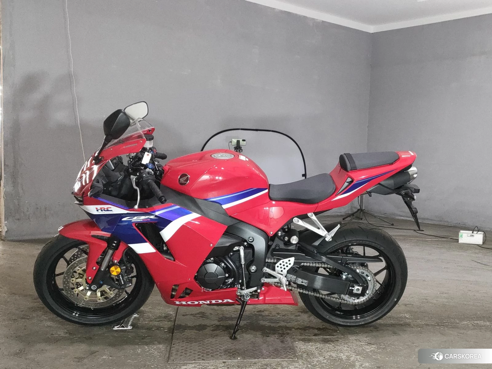 Проданный Honda CBR600RR id 3947209 из Японии, фото 2