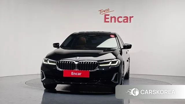 BMW 5 Series (G30) id 3350120 из Кореи 13