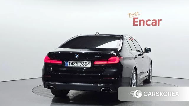 BMW 5 Series (G30) id 4308695 из Кореи 23