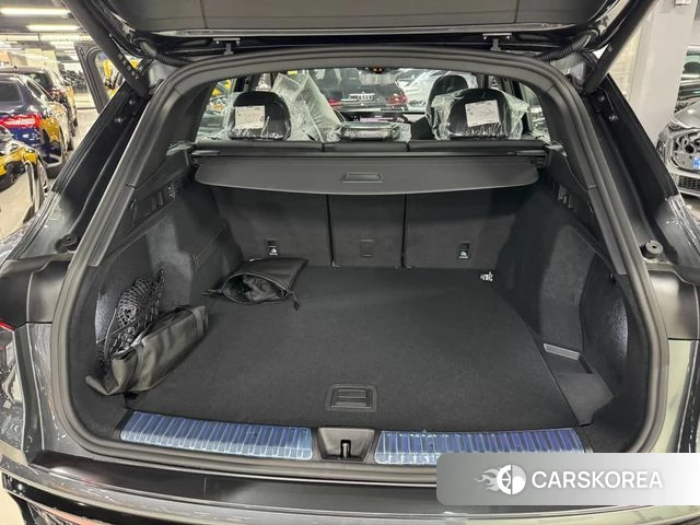Audi Q5 (80A) 2025 Серый из Кореи, фото 4