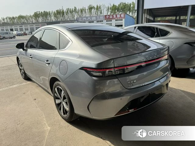 BYD Destroyer 05 2023 Темно-серый из Китая, фото 3