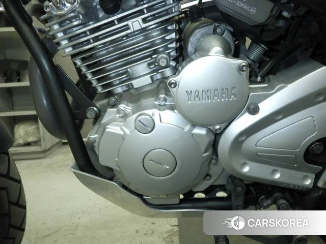 Engine photo