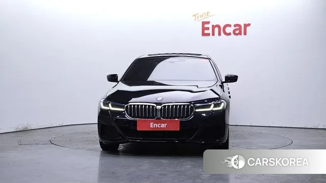 BMW 5 Series (G30) id 3671748 из Кореи 13