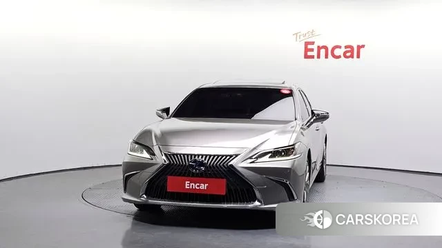 Lexus ES300h 7th generation id 3612039 из Кореи 13