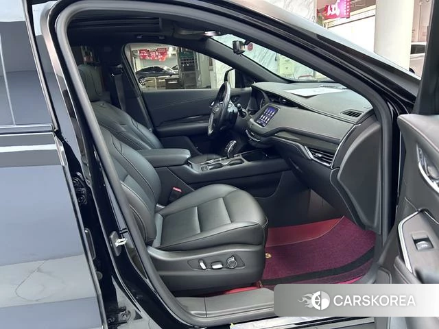 Cadillac XT4 id 4214528 из Китая 23