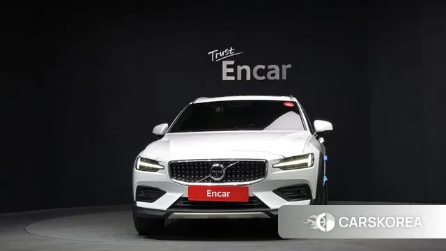 Volvo V60 Cross-Country 2nd Generation id 3640501 из Кореи 13