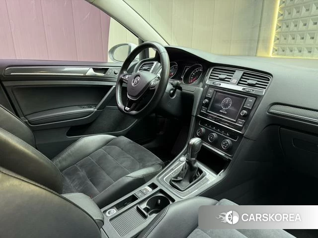 Volkswagen Golf id 4208740 из Китая 14