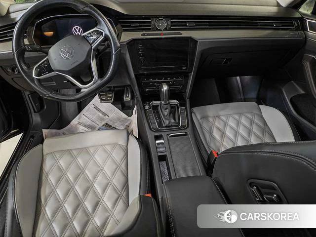 Volkswagen Magotan 2024 Черный из Китая, фото 3