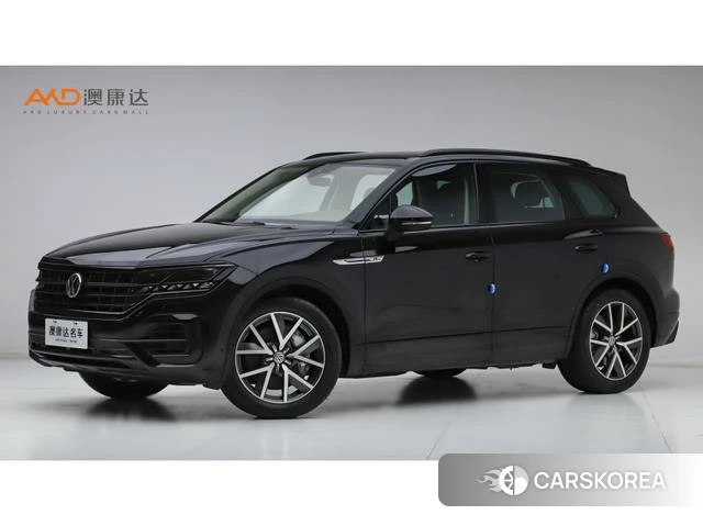 Volkswagen Touareg 2020 Черный из Китая, фото 3