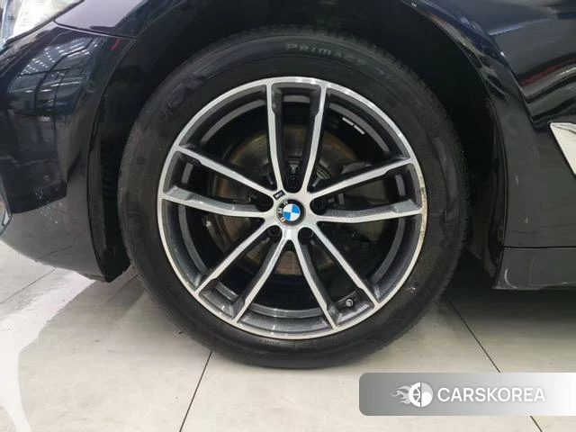 BMW 5 series id 4257749 из Китая 12