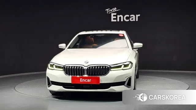 BMW 5 Series (G30) id 3354960 из Кореи 13