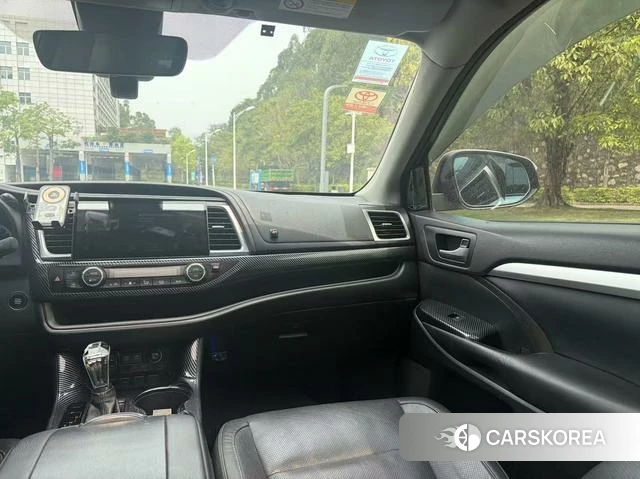 Toyota Highlander 2018 Темно-серый из Китая, фото 5