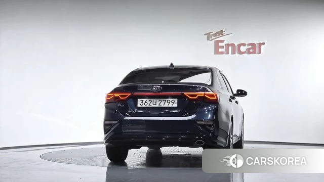 Kia Come New K3 id 4677508 из Кореи 23