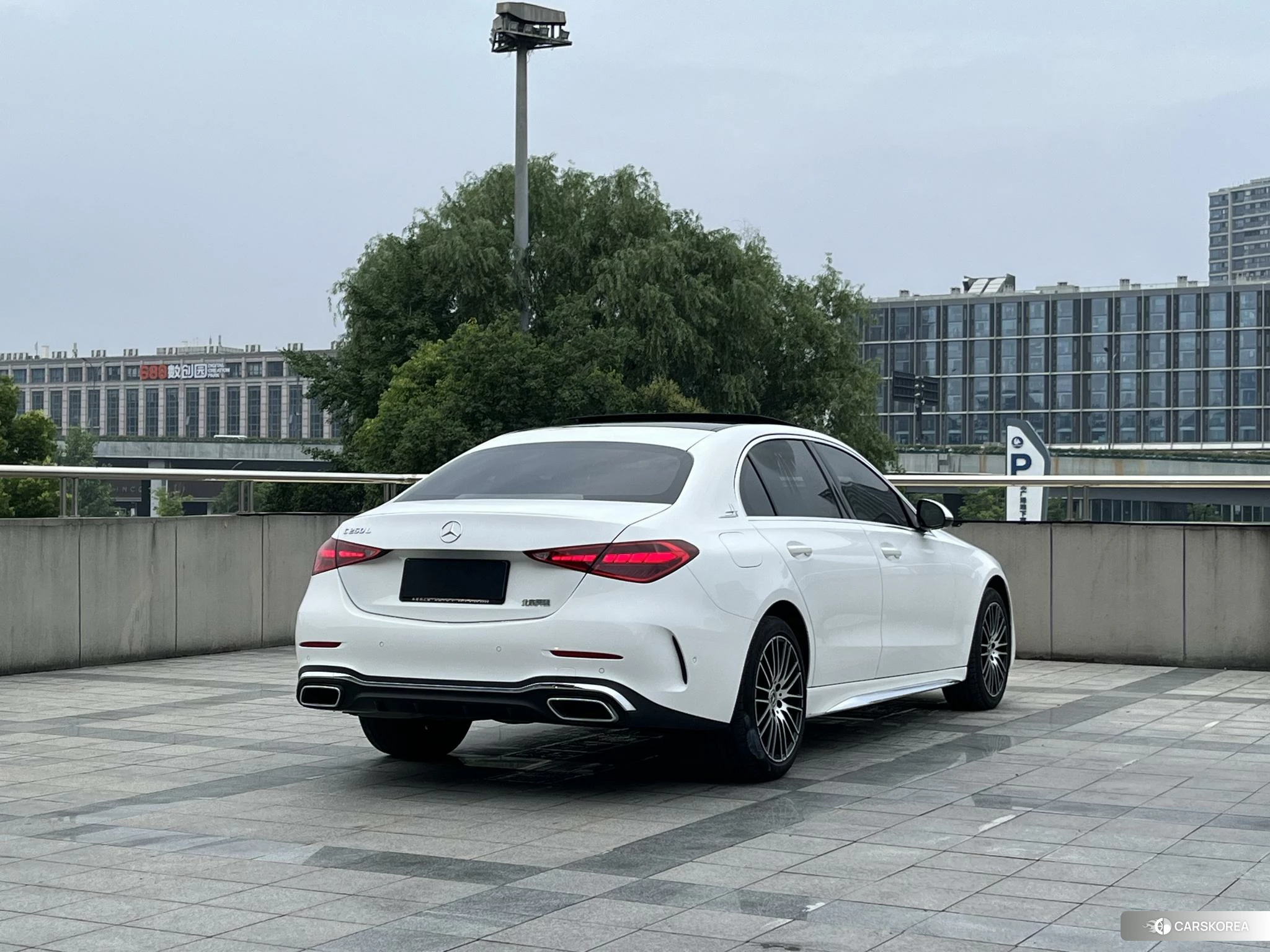 Mercedes-Benz Class C id 4487192 из Китая 8