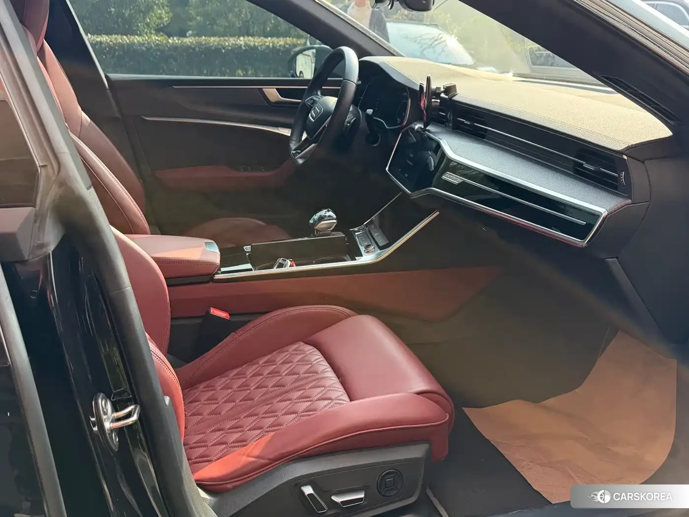 Audi A7L id 4539470 из Китая 10