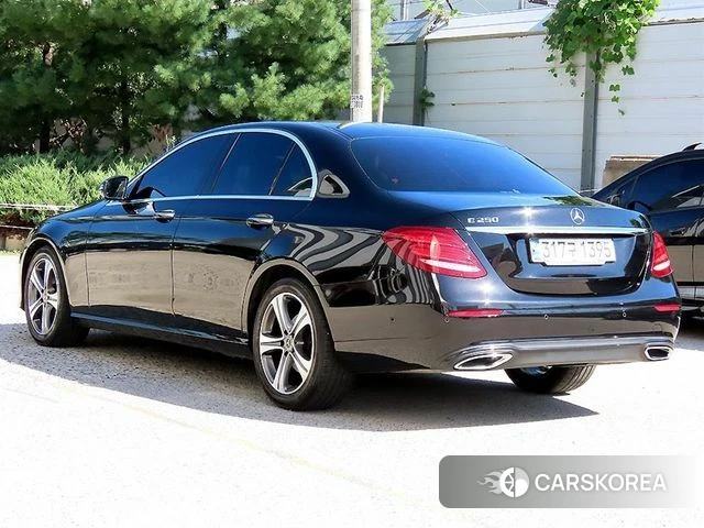 Mercedes-Benz E-Class W213 2020 Черный из Кореи, фото 3