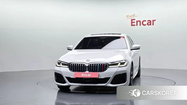 BMW 5 Series (G30) id 4657100 из Кореи 23