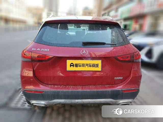 Mercedes-Benz GLA 2024 Красный из Китая, фото 3