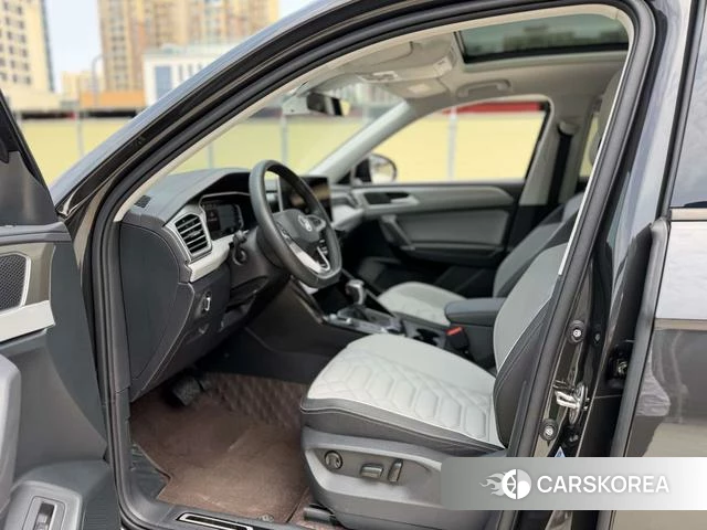 Volkswagen Tanyue 2024 Темно-серый из Китая, фото 3