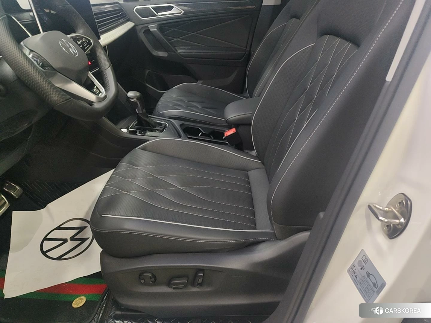 Volkswagen Tiguan L id 4461593 из Китая 9