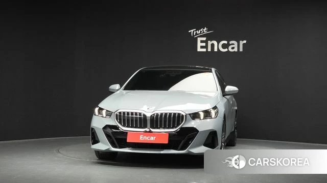 BMW 5 Series (G60) id 4413670 из Кореи 13