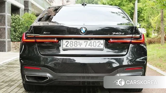 BMW 7 Series (G11) id 3417839 из Кореи 13