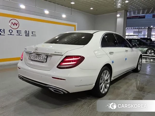 Mercedes-Benz E-Class W213 id 3718218 из Кореи 13