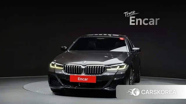 BMW 5 Series (G30) id 2984781 из Кореи 13