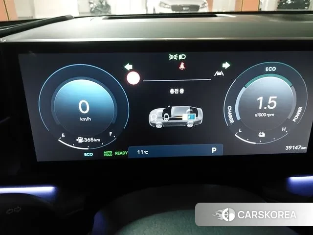 Hyundai Grandeur Hybrid (GN7) 2023 Черный из Кореи, фото 3