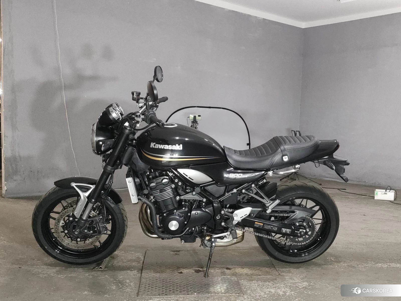 Проданный Kawasaki Z900RS 2018 из Японии