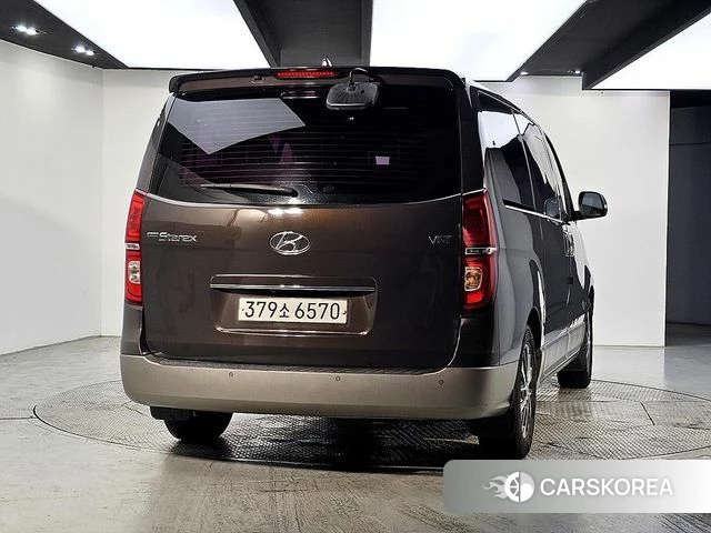 Hyundai The New Grand Starex id 4363155 из Кореи 8