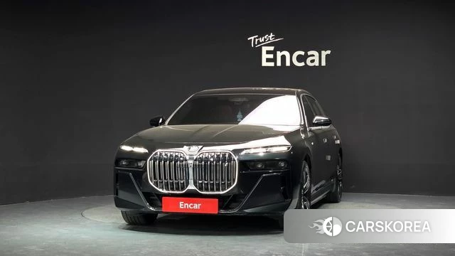 BMW i7 (G70) id 4499952 из Кореи 23