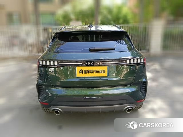Lynk 06 2022 Зеленый из Китая, фото 3