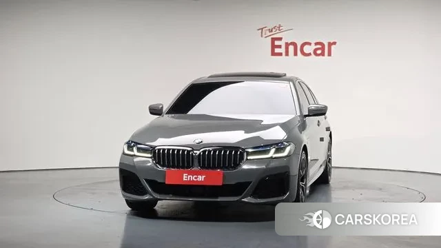 BMW 5 Series (G30) id 2994548 из Кореи 13