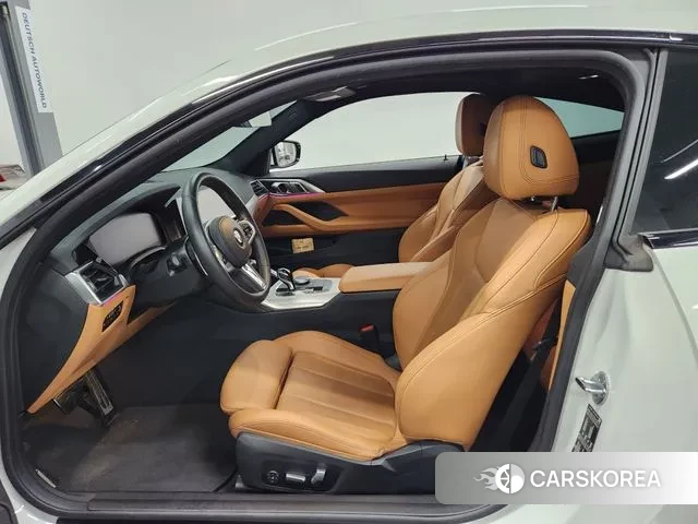 BMW 4 Series (G22) 2022 Белый из Кореи, фото 5